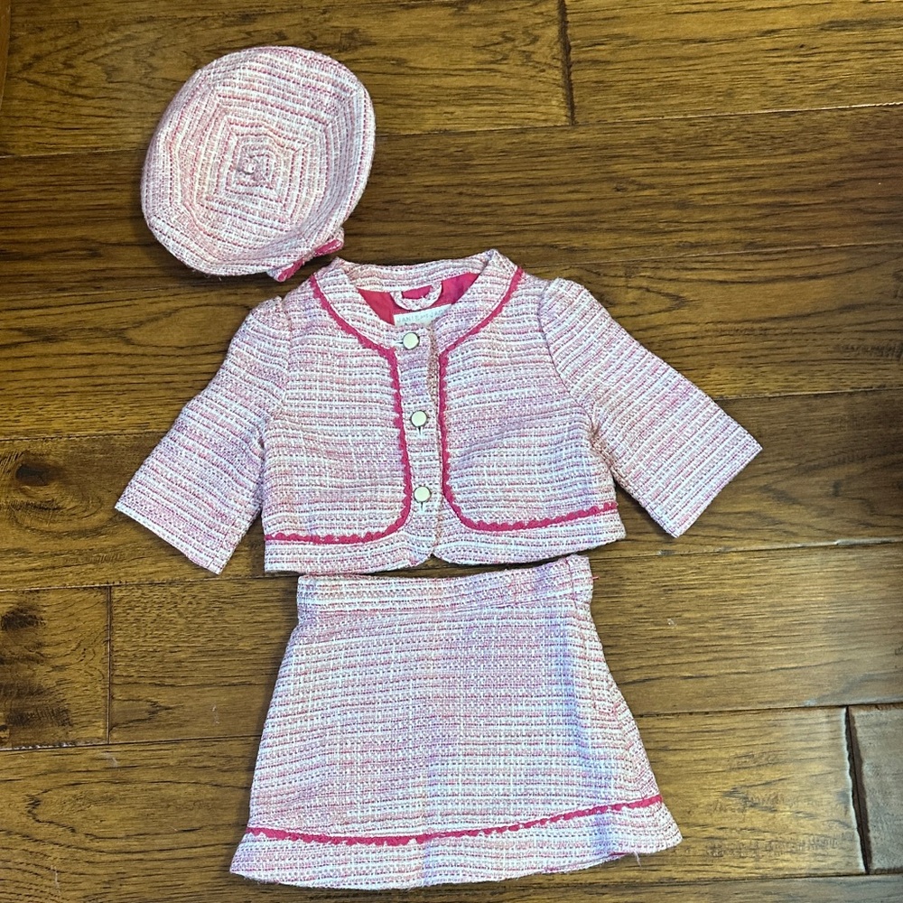 Pink and White Kids Boucle 3 piece set.